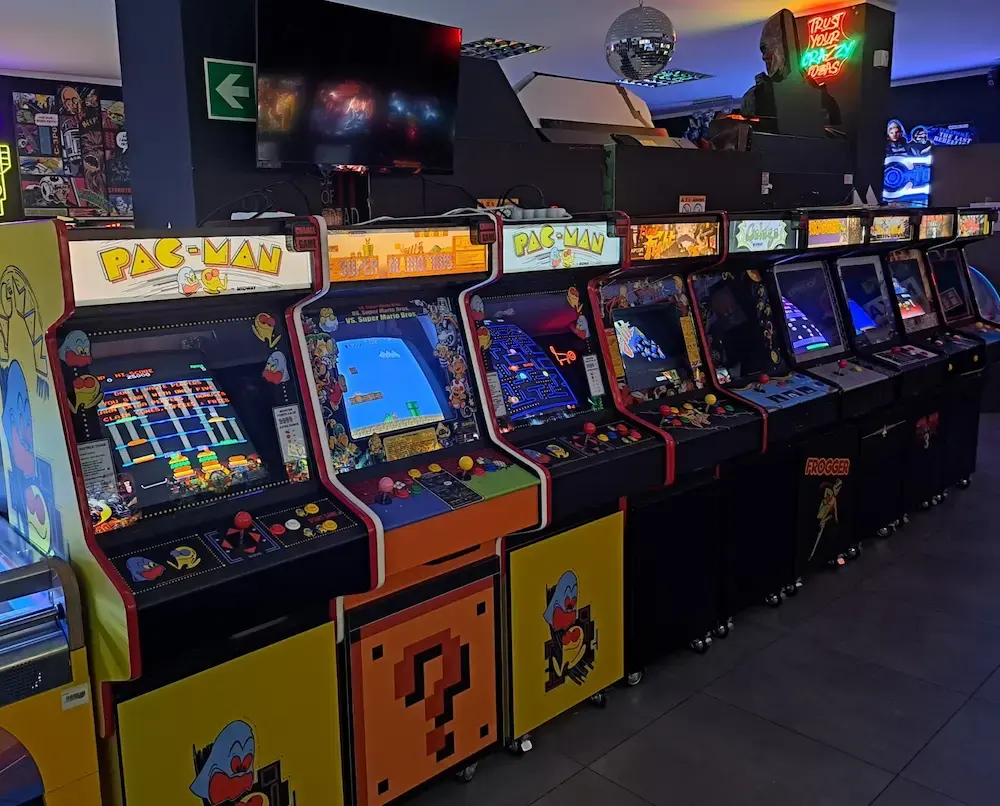 Automat arcade 5